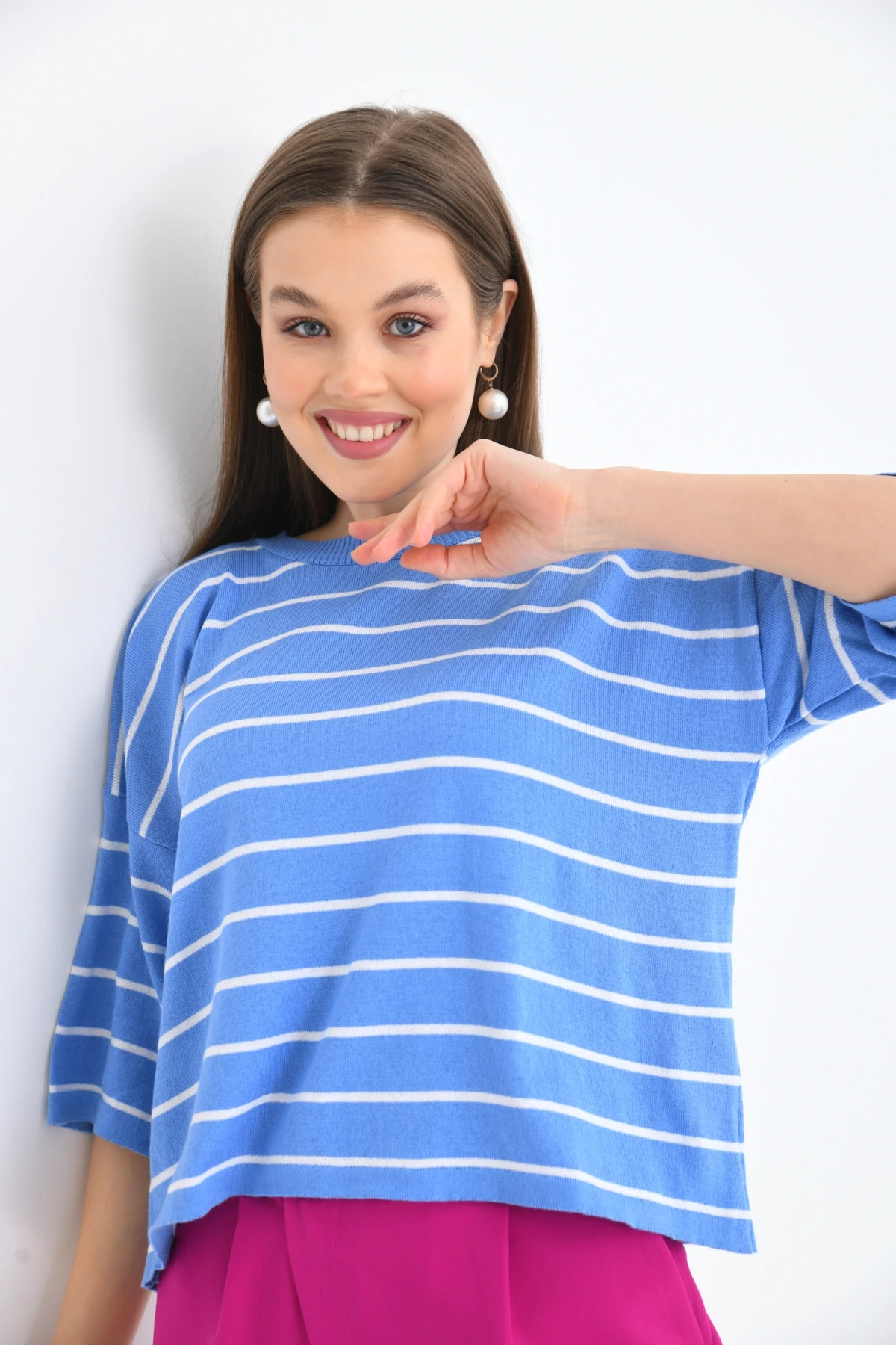 Bisiklet Yaka Çizgili Mevsimlik Kısa Triko Kazak