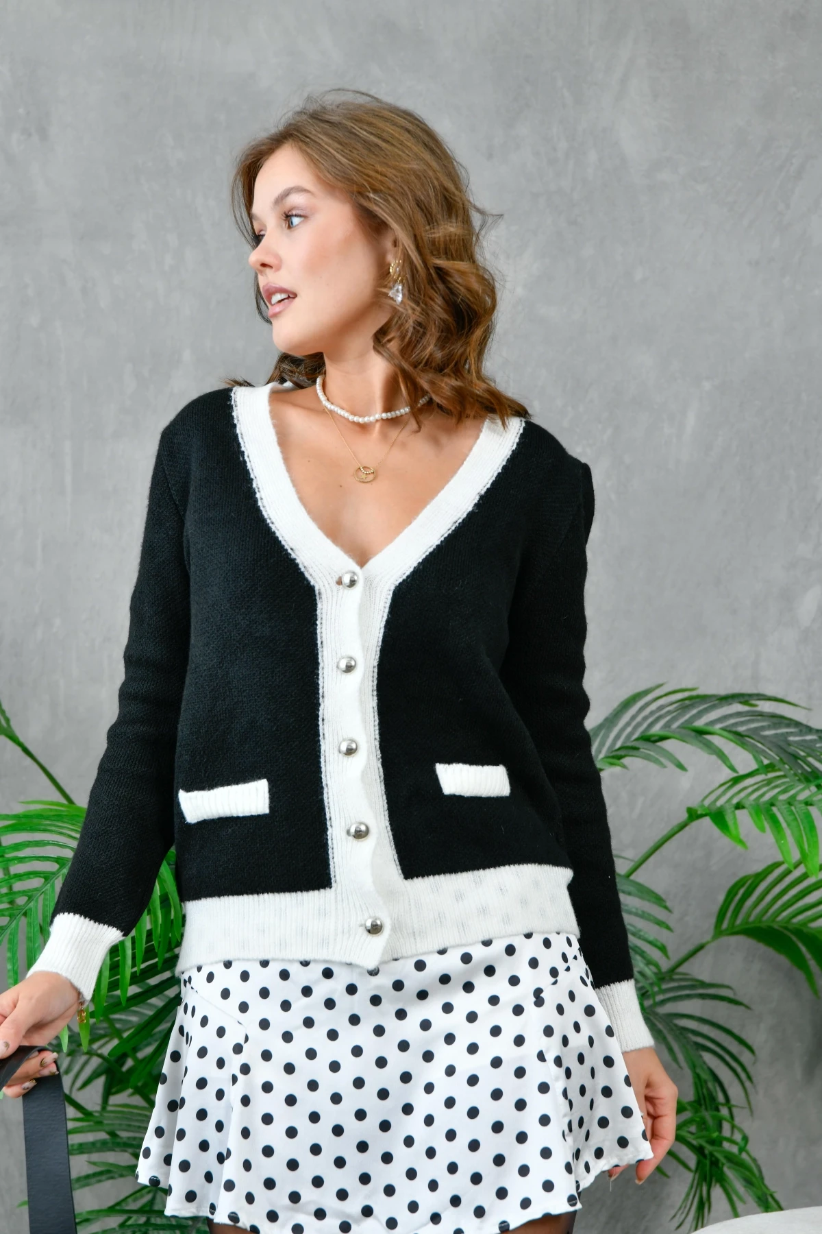 Kadın Düğme Detay Salaş Triko Hırka