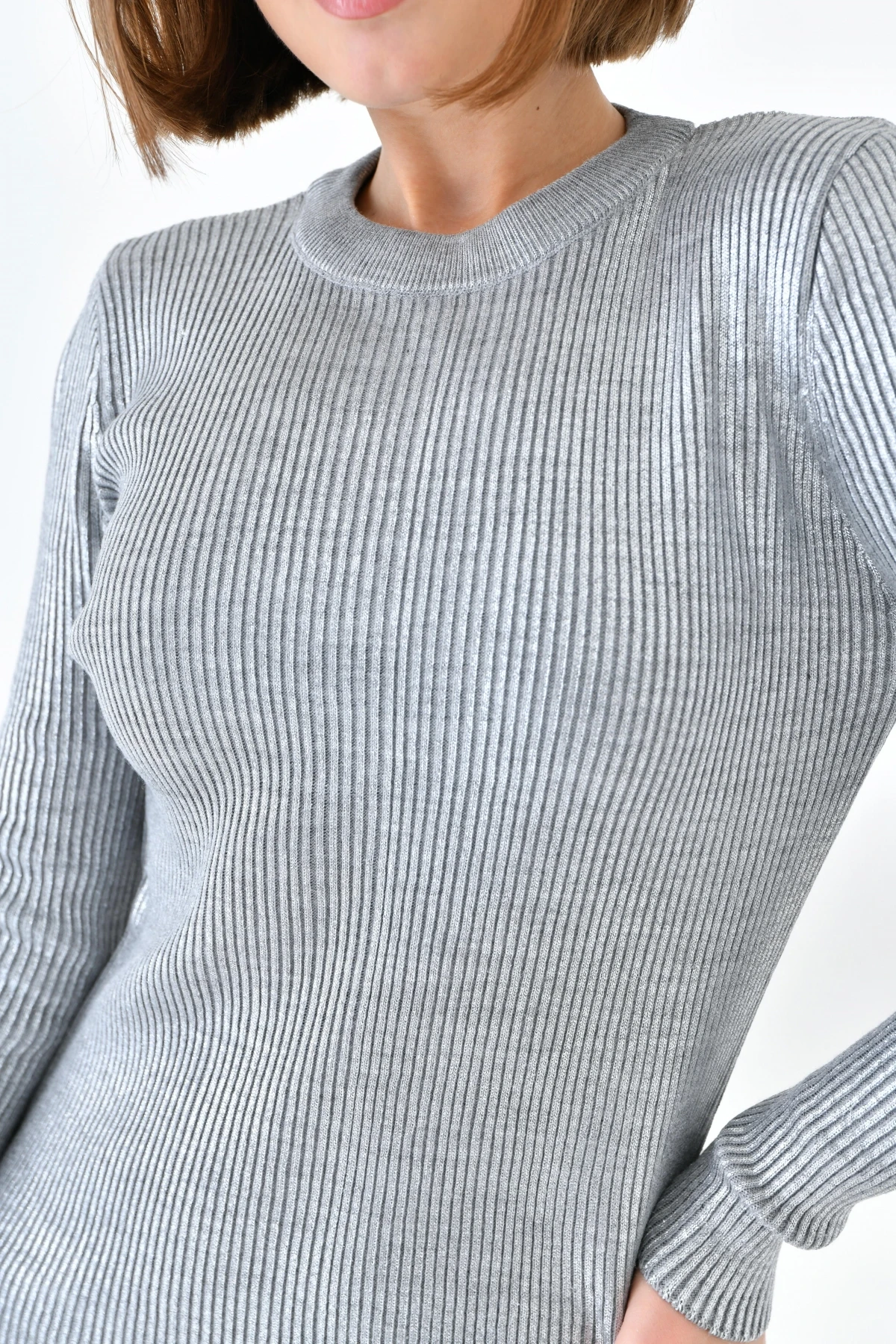 Slim Fit Bisiklet Yaka Varaklı Triko Elbise