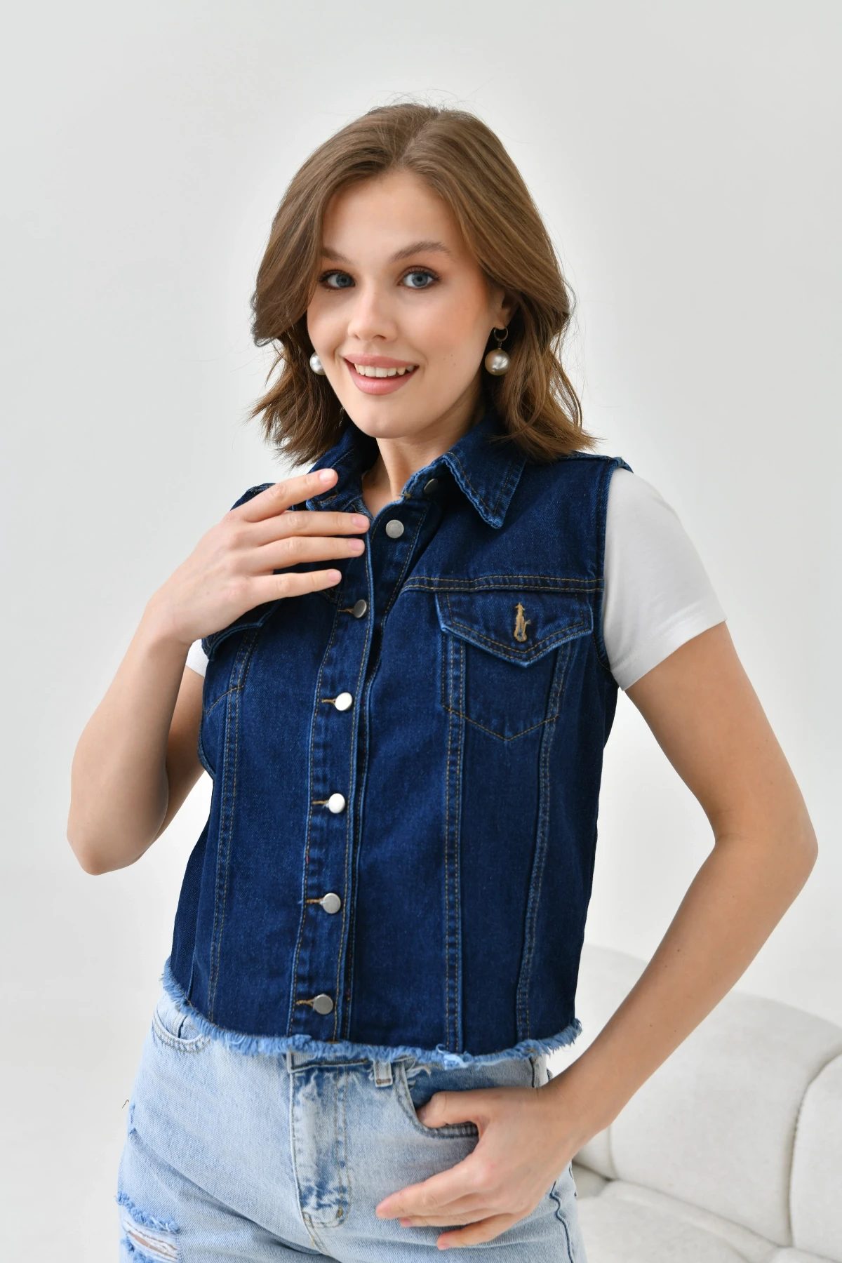 Kadın Koyu Mavi (Enzim) Düğme Detay Jean Yelek