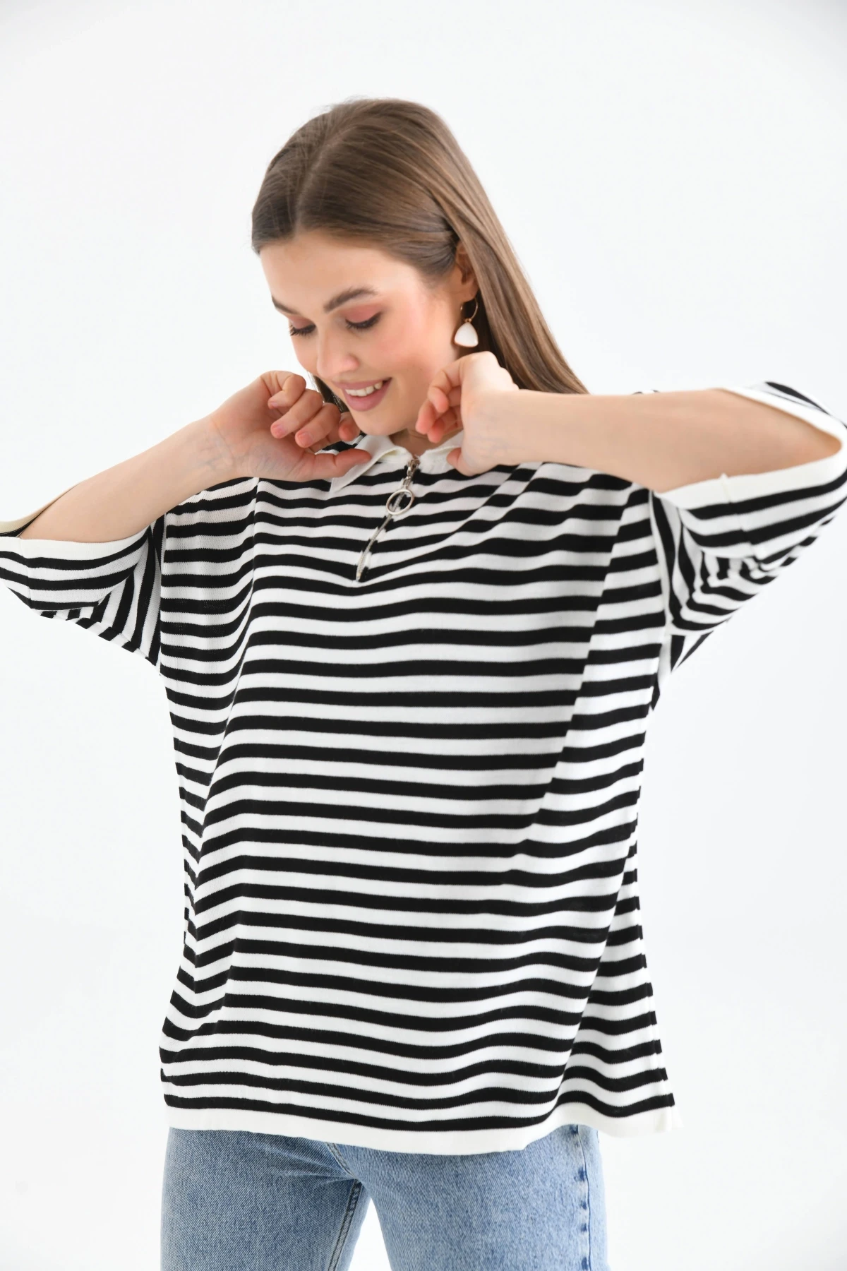 Polo Yaka Fermuarlı Çizgili Mevsimlik Salaş Triko Kazak