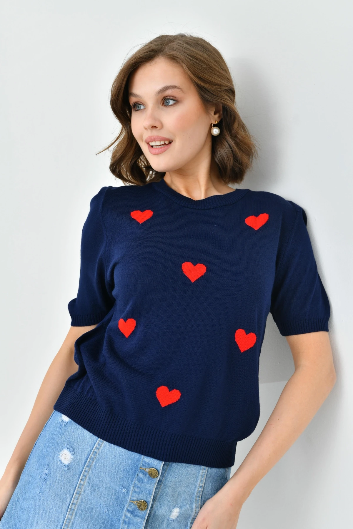 Bisiklet Yaka Kalp Desenli Mevsimlik Triko Kazak