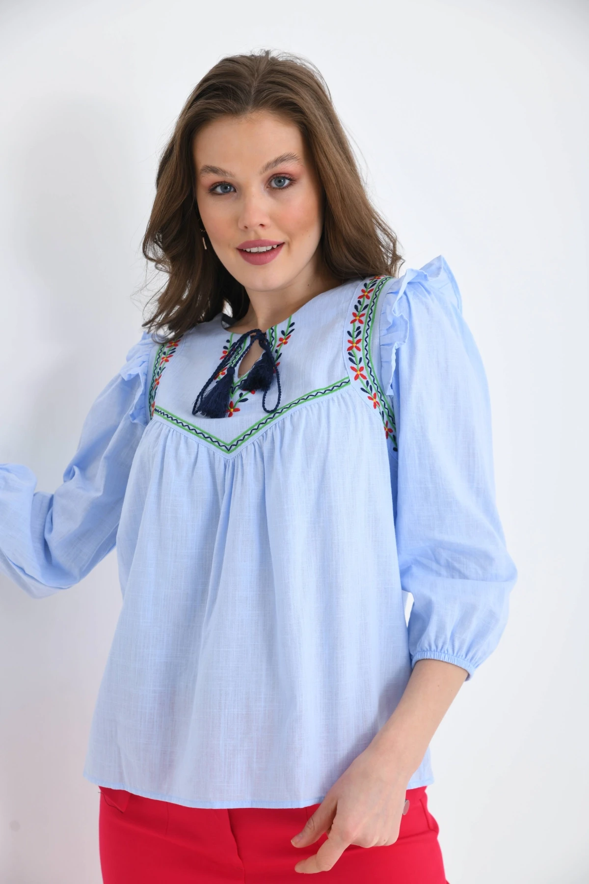 Kadın Uzun Kol Bağlama Detay Nakışlı Salaş Bluz