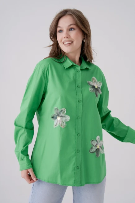 Gömlek Yaka Düğme Detaylı Aplikeli Dokuma Gömlek