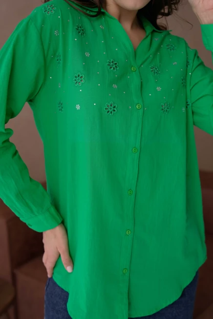 Gömlek Yaka Taş İşlemeli Nakış Detay Dokuma Gömlek