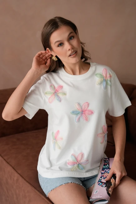 Aplikeli Basic T-Shirt