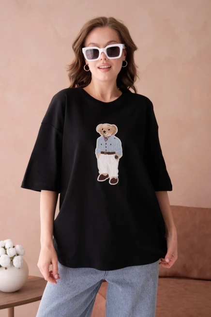 Bisiklet Yaka Aplikeli Salaş Basic T-Shirt