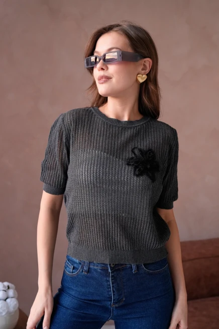 Kadın Bisiklet Yaka Çiçek Detaylı Triko Kazak