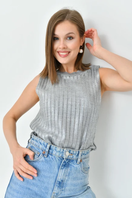 Kadın Bisiklet Yaka Lurex Kolsuz Triko Bluz