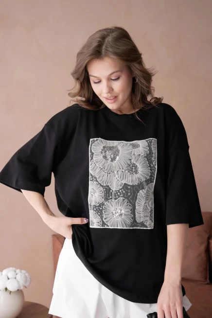 Bisiklet Yaka Ön Yüzü Tül Detaylı Oversize Kalıp Basic T-Shirt