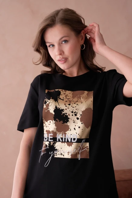 Bisiklet Yaka Varak Baskılı Basic T-Shirt