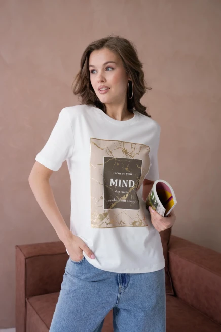 Bisiklet Yaka Varak Baskılı Basic T-Shirt