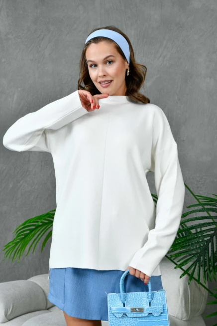 Kadın Dik Yaka Salaş Triko Kazak