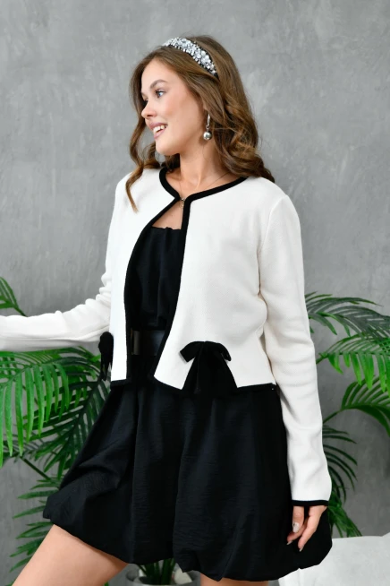 Kadın Fiyonklu Triko HIrka