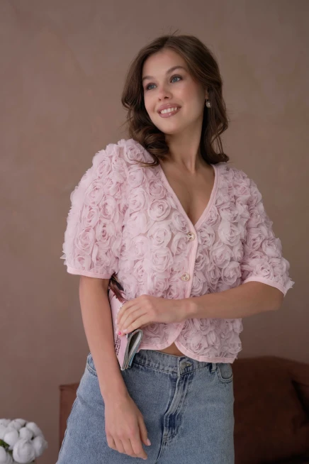 Gül Detay Düğmeli Full Tül Bluz