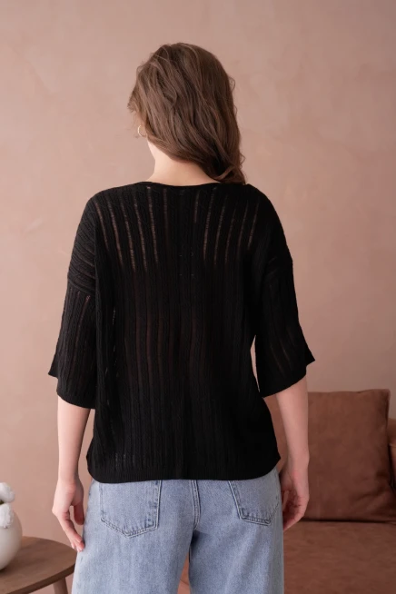 Kayık Yaka Çiçek Aplikeli Salaş Triko Kazak