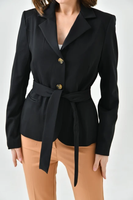 Kadın Siyah Kuşak Detaylı Slim Blazer Ceket