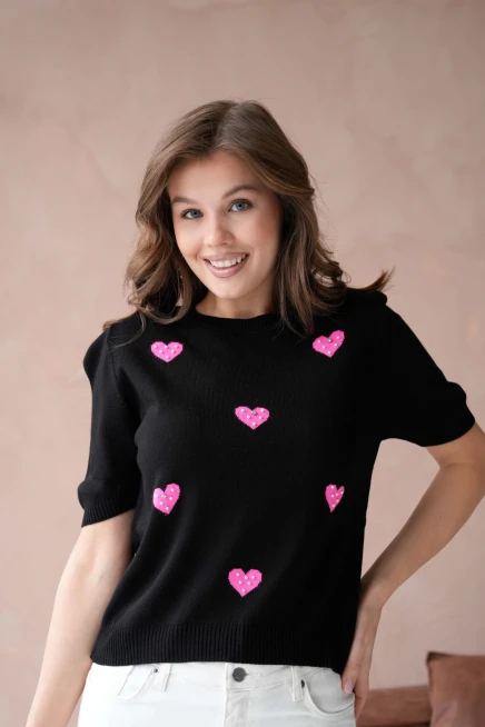 Kadın Taş İşlemeli Kalpli Triko Kazak