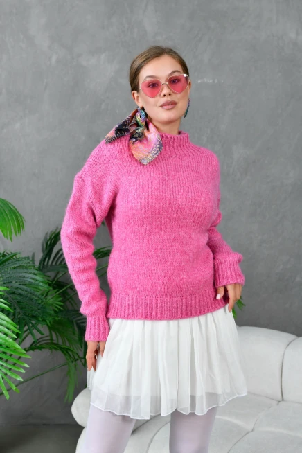 Kadın Yarım Balıkçı Yaka Triko Kazak