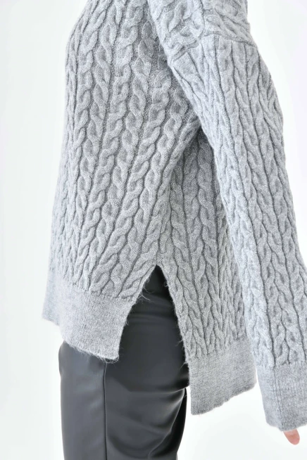 Kadın Yarım Balıkçı Yırtmaçlı Salaş Triko Kazak