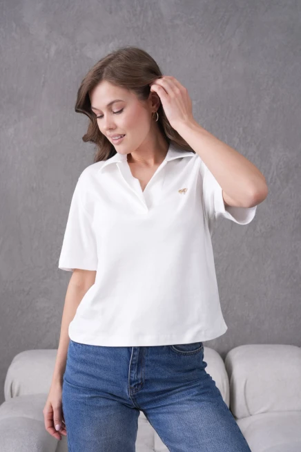 Aksesuar Detaylı Basic T-Shirt