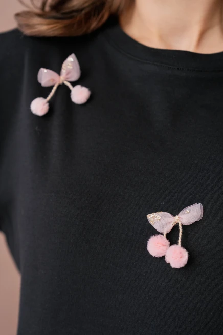 Aksesuar Detaylı Kısa Kol Basic T-Shirt