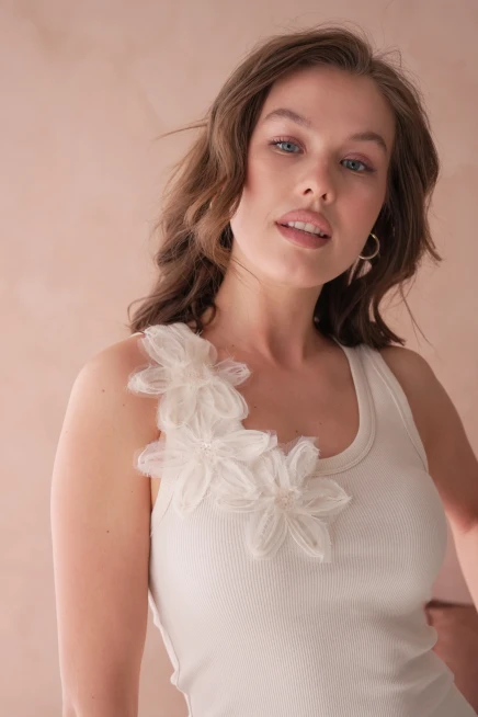 Aplikeli Slim Fit Basic Atlet