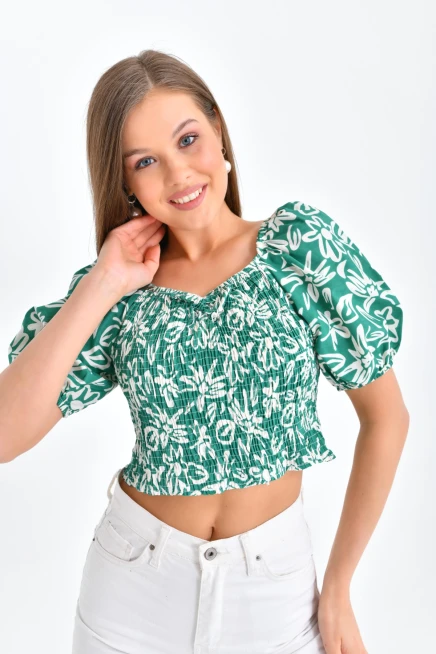 Womens Floral Patterned Gipe Detail Balloon Sleeve Blouse