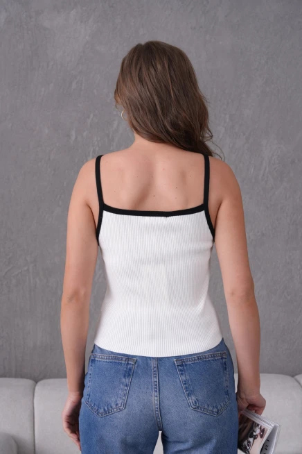 Askılı Slim Fit Kaşkorse Crop Basic Triko Bluz