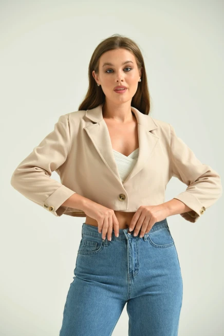 Kadın Taş Tek Düğme Crop Ceket