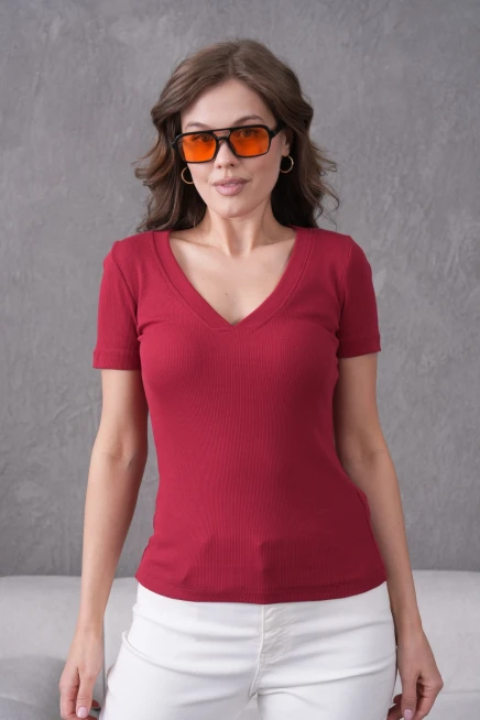 V Yaka Likralı Slim Fit Basic T-Shirt