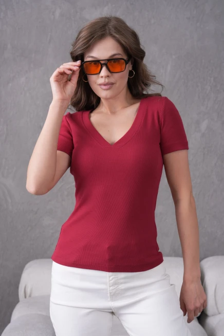 V Yaka Likralı Slim Fit Basic T-Shirt