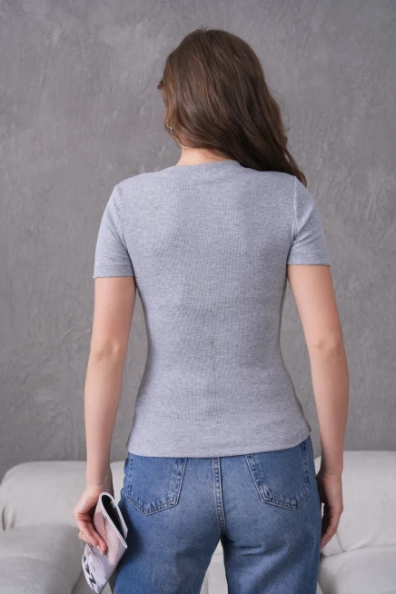 V Yaka Likralı Slim Fit Basic T-Shirt