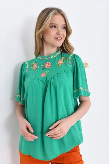Nakış Detay Mendil Kol Salaş Bluz