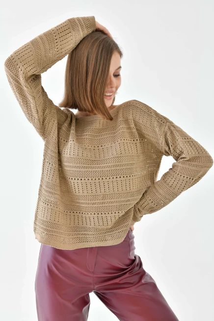 Örgü Detay Oversize Kayık Yaka Kısa Bej Renk Kazak