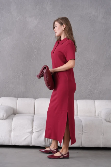 Polo Yaka Kısa Kol Yırtmaçlı Salaş Penye Elbise