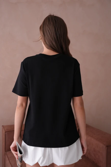 Taş Aksesuar Detaylı Kısa Kol Basic T-Shirt