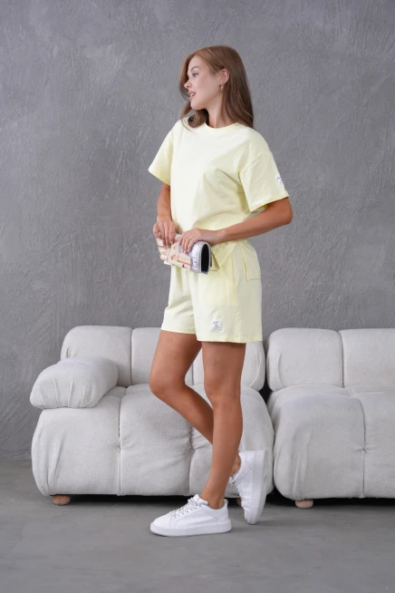 Bisiklet Yaka Kısa Kol Üst Bel Bağcıklı Lastikli Şort Basic Örme İkili Takım