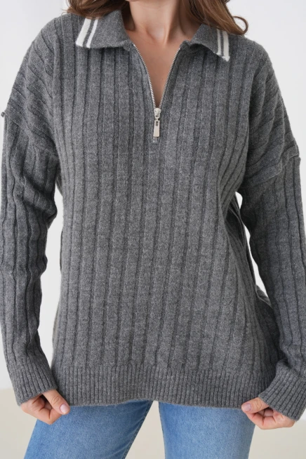 Kadın Antrasit Polo Yaka Fermuarlı Oversize Triko Kazak