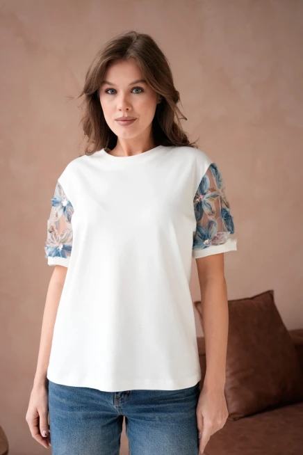 Tül Detaylı Basic T-Shirt