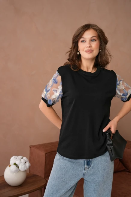 Tül Detaylı Basic T-Shirt
