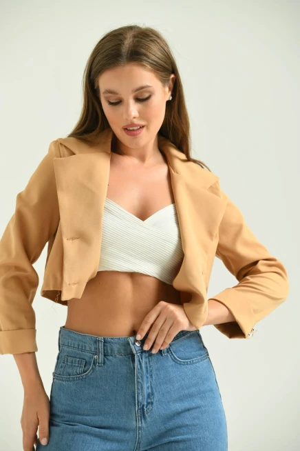 Kadın Kahve Düğme Detay Crop Ceket