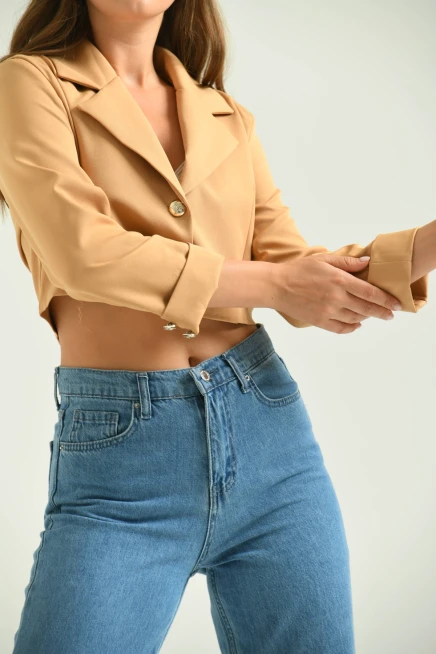 Kadın Kahve Düğme Detay Crop Ceket