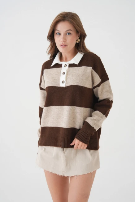 Kadın Kahve Polo Yaka Çizgili Oversize Yumuşak Dokulu Triko Kazak
