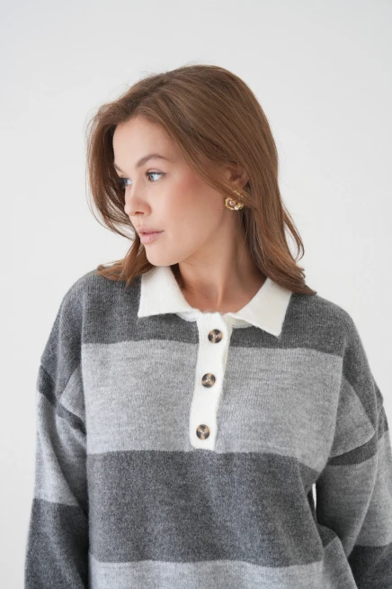 Kadın Kahve Polo Yaka Çizgili Oversize Yumuşak Dokulu Triko Kazak