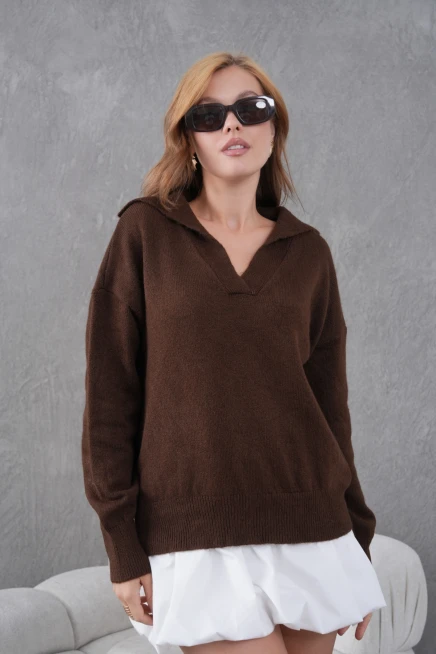 Kadın Kahve Polo Yaka Oversize Yarım Pat Yumuşak Dokulu Triko Kazak