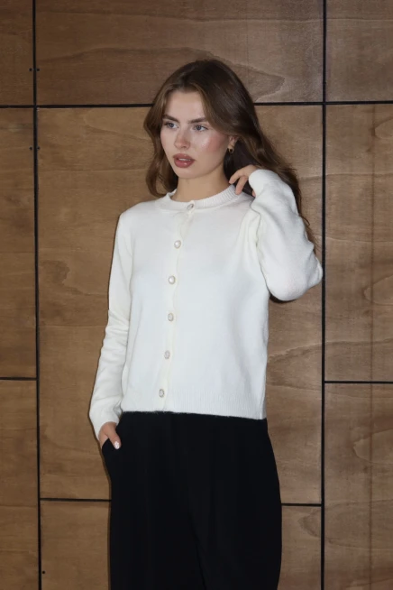 Kadın Kemik İnci Düğmeli Yumuşak Dokulu Bisiklet Yaka Triko Hırka