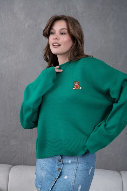 Kadın Yeşil Dik Yaka Oversize Nakışlı Triko Kazak