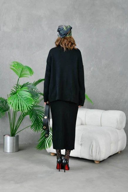 kadın siyah dik yaka salaş kazak uzun etekli ikili triko takım 10270