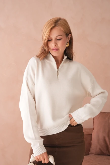 Kadın Yarım Balıkçı Yaka Fermuar Detay Oversize Triko Kazak